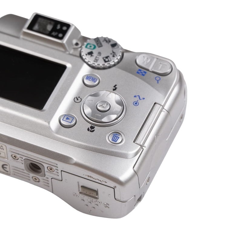 Nikon 2200 14.jpg