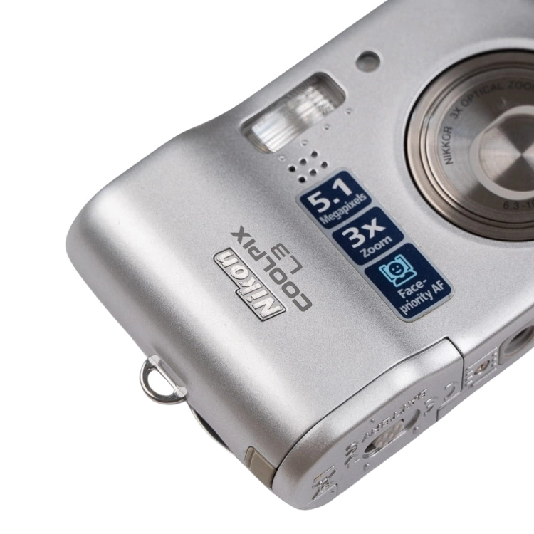 Nikon L3 12.jpg