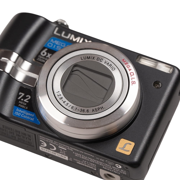panasonic LZ7 11.jpg