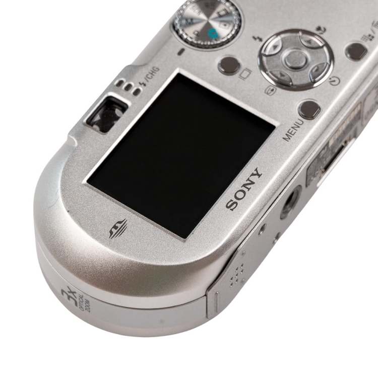 Sony P100 -14.jpg