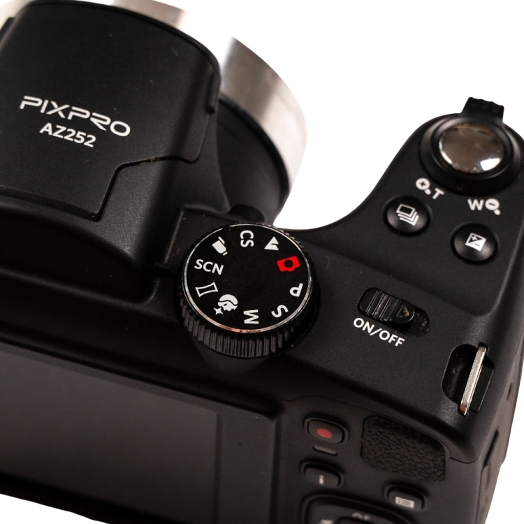 Kodak AZ252 -10.jpg