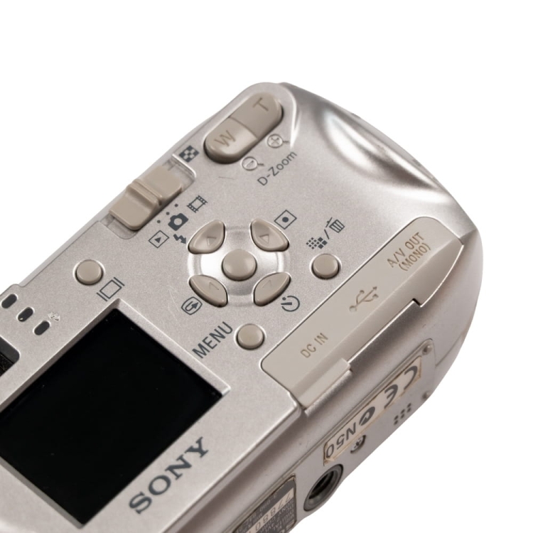 Sony DSC-P43-10.jpg