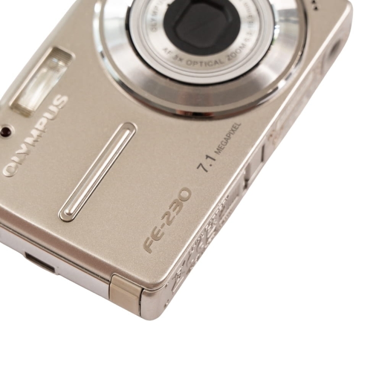 Olympus FE-230 -16.jpg