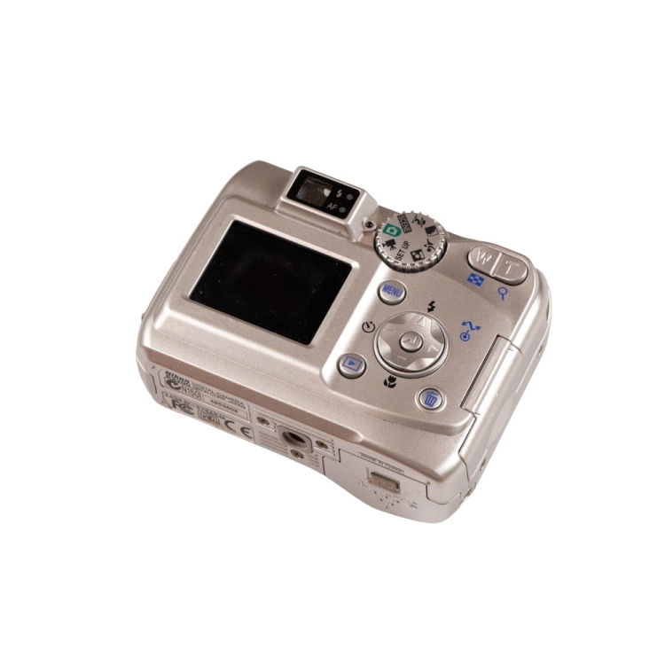 Nikon Coolpix 2200 -9.jpg