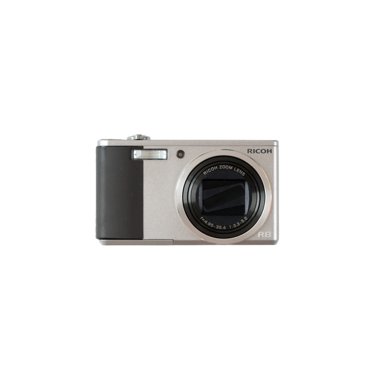Ricoh R8 -1.jpg