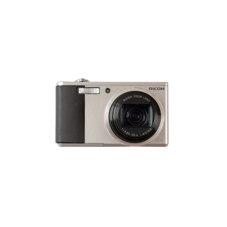 Ricoh R8 -10.jpg