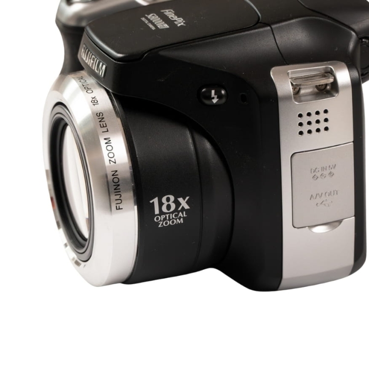 Fujifilm S8000 -14.jpg