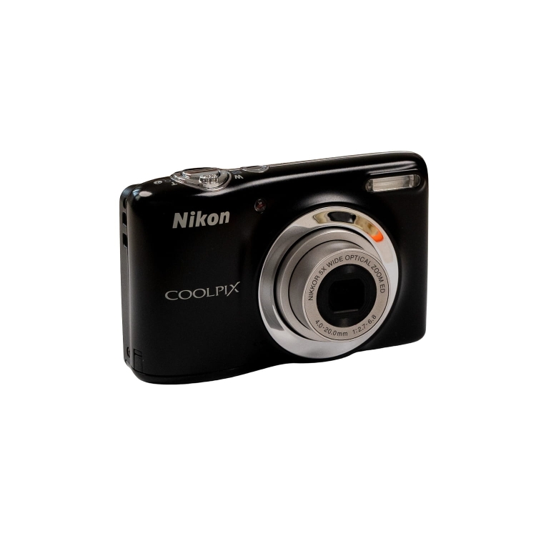 Nikon L25 -2.jpg