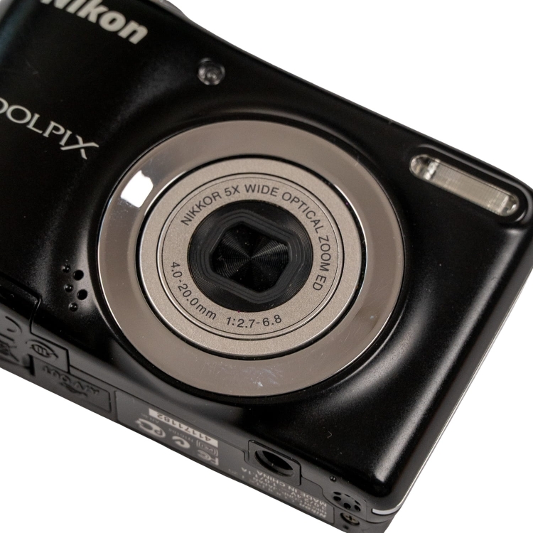Nikon L25 -11.jpg