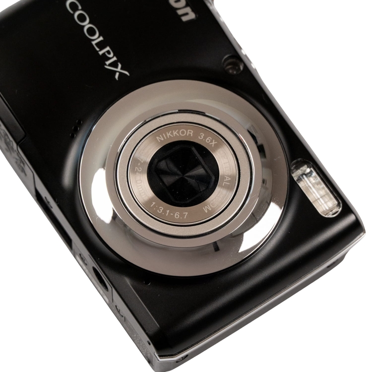 Nikon L22 -12.jpg