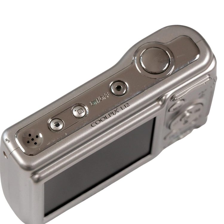 Nikon L12 -9.jpg