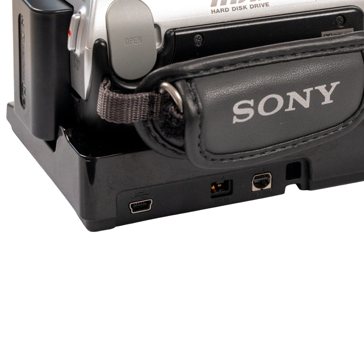 Sony DCR-SR33 -21.jpg