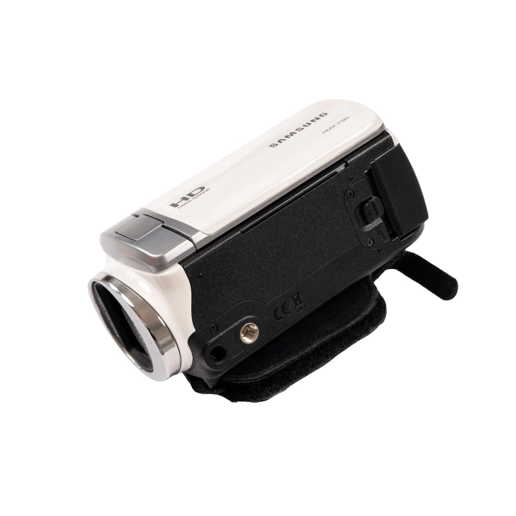 Samsung HMX-F90 -10.jpg