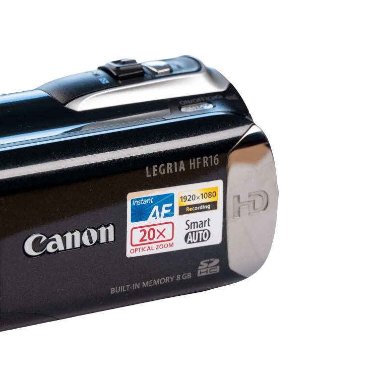 canon legria R16 -13.jpg