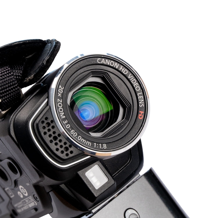 canon legria R16 -16.jpg