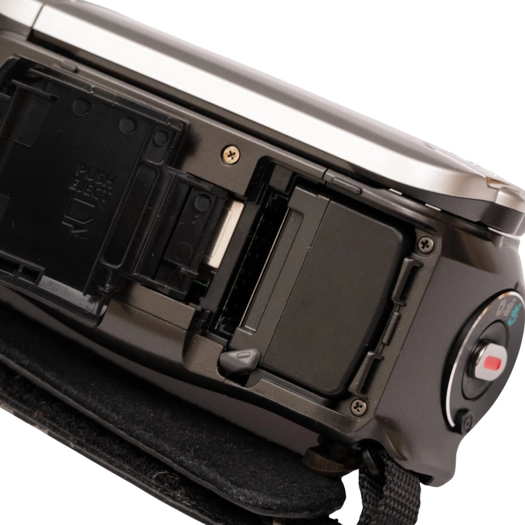 Canon Legria FS200 -19.jpg