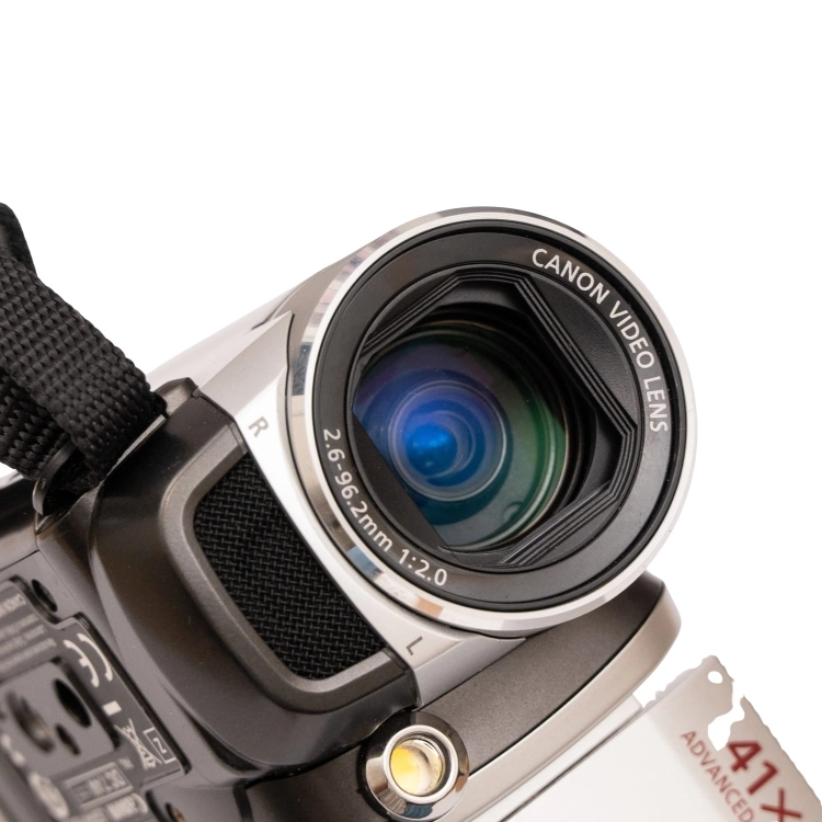Canon Legria FS200 -20.jpg