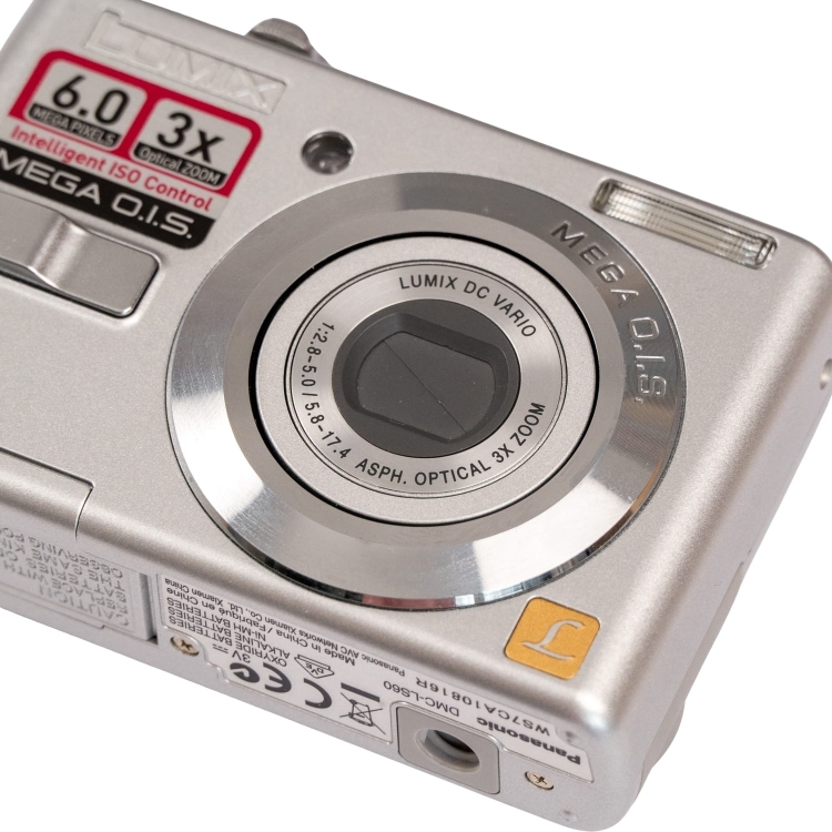 Panasonic DMC-LS60 -12.jpg