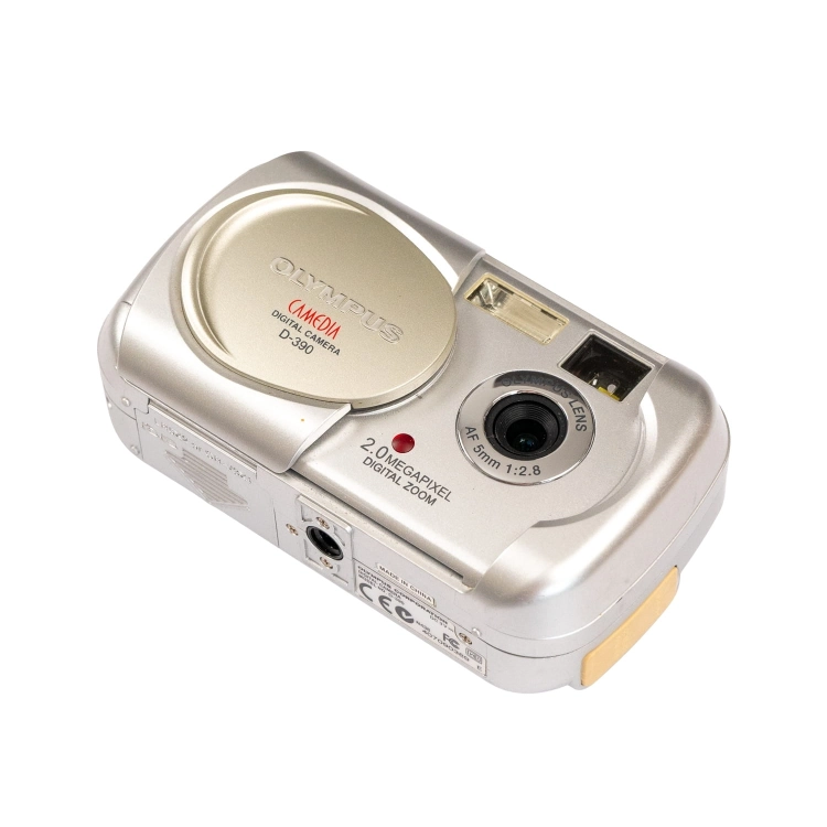 Olympus D-390 -5.jpg