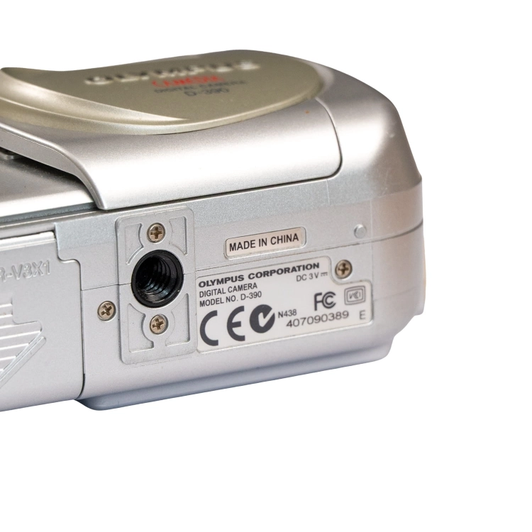 Olympus D-390 -16.jpg
