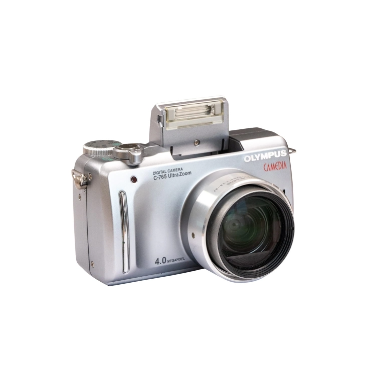 Olympus C-765 -27.jpg