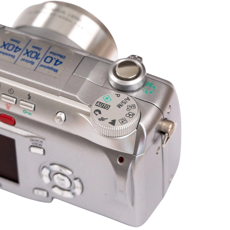 Olympus C-765 -12.jpg