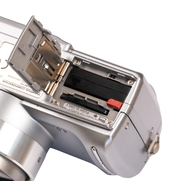 Olympus C-765 -19.jpg