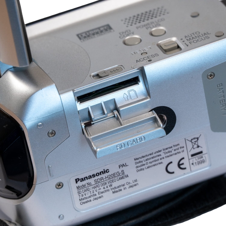 panasonic SDR-H20 -20.jpg