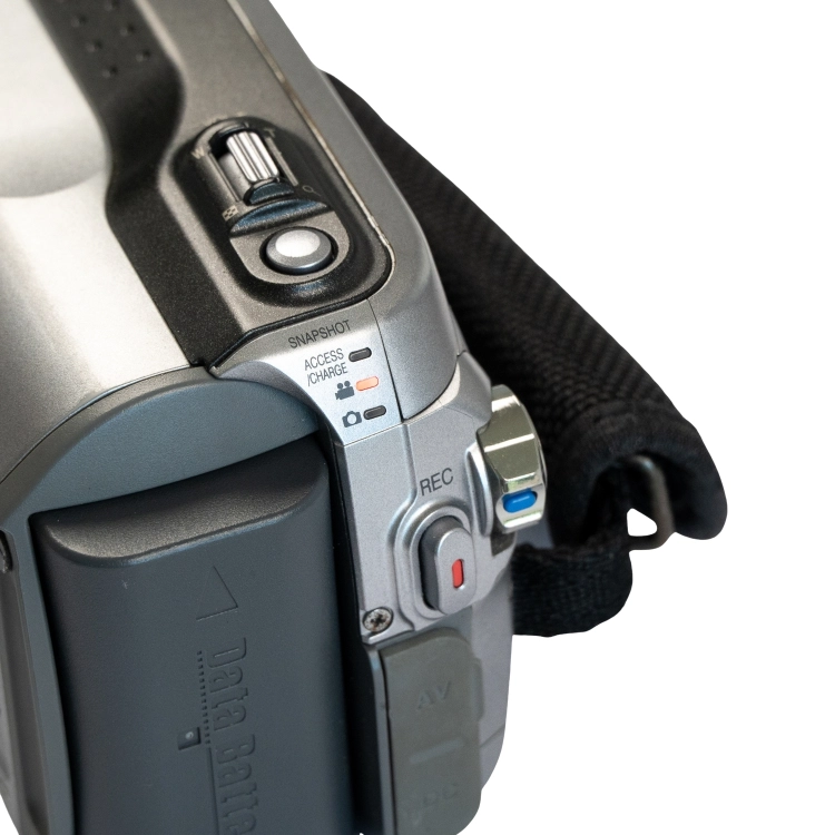 JVC Everio GZ-MG130E_-16.jpg