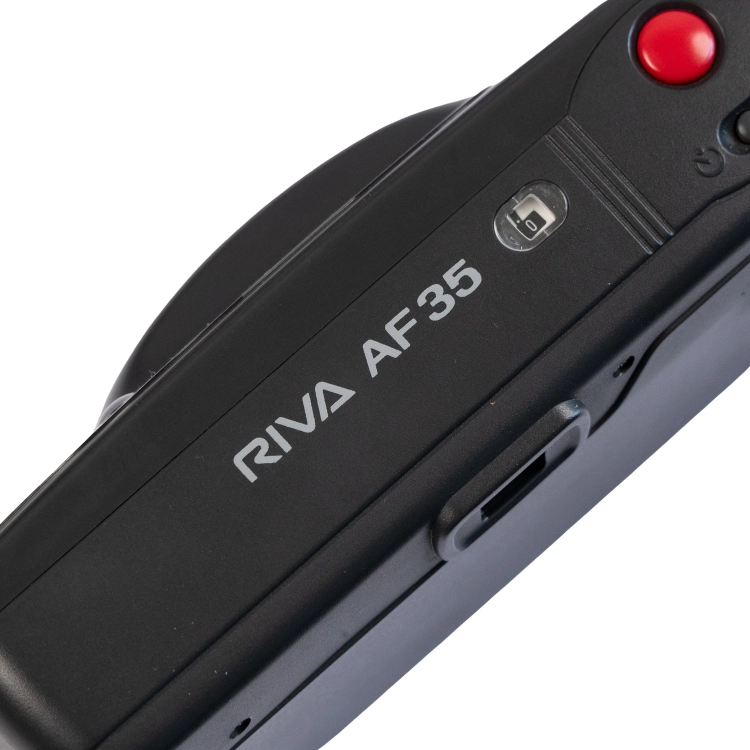 Riva AF35_-8.jpg