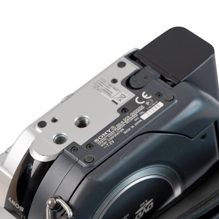 Sony DCR-DVD505 -19.jpg