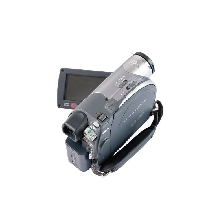 Sony DCR-DVD205E -6.jpg