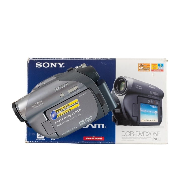 Sony DCR-DVD205E -15.jpg