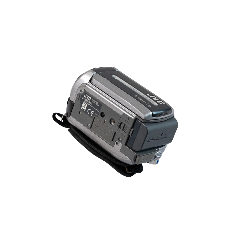 JVC Everio GZ-MG130E -6.jpg