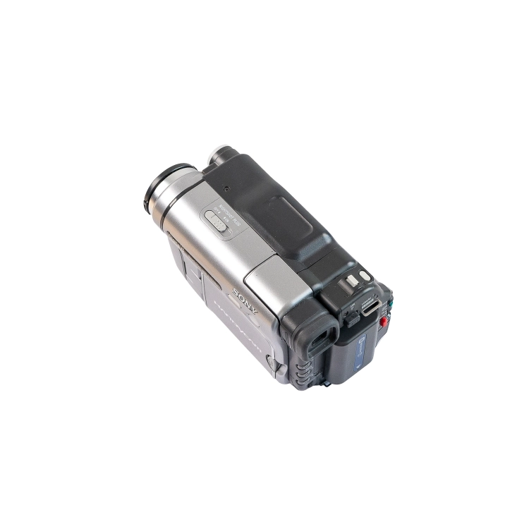 Sony DCR-TRV270E -3.jpg