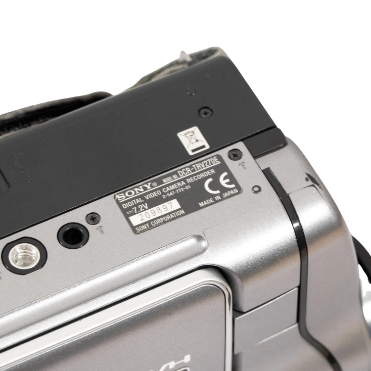 Sony DCR-TRV270E -13.jpg