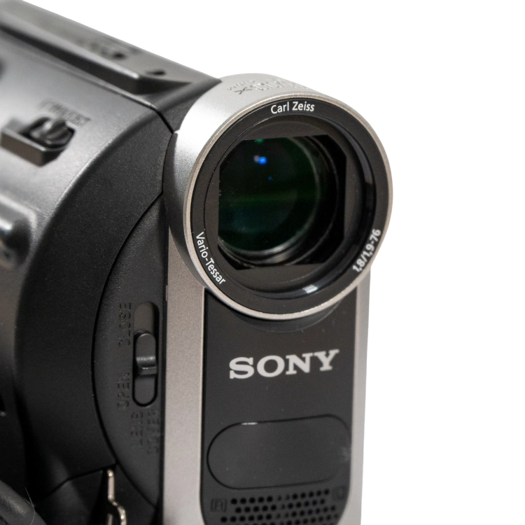 SOny DCR-HC51E -13.jpg