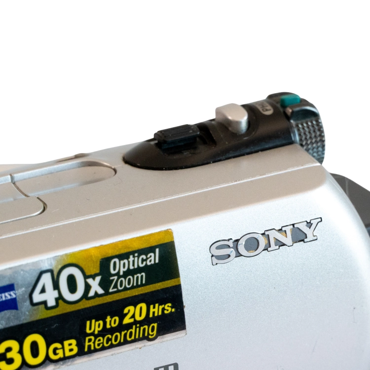 sony DCR-SR32 -9.jpg