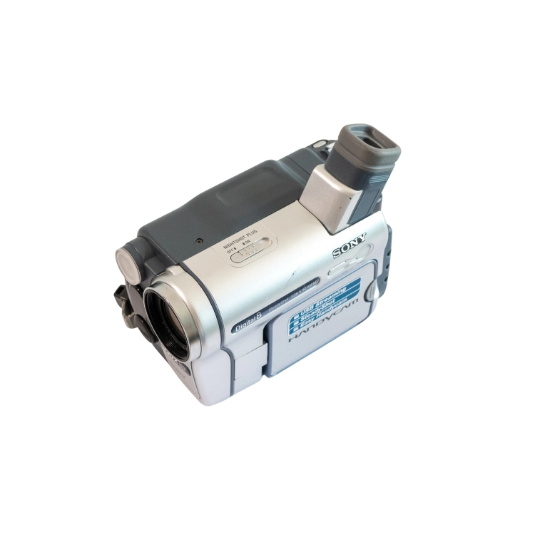 Sony DCR-TRV255E -13.jpg